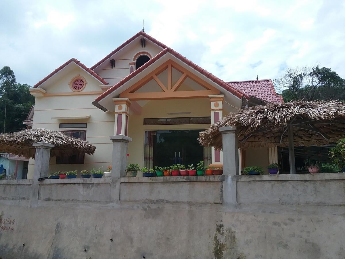 Thac Ba Family Homestay Ho To Exterior foto